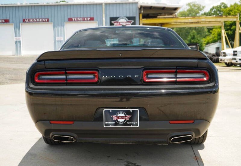 2019 Dodge Challenger SXT