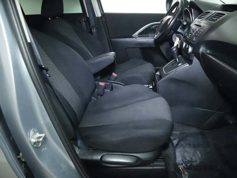 2012 Mazda MAZDA5 Touring