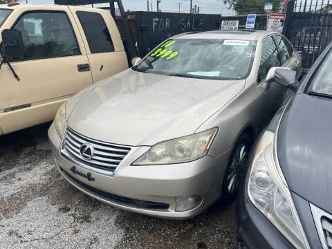 2010 Lexus ES 350 for sale at SCOTT HARRISON MOTOR CO in Houston TX