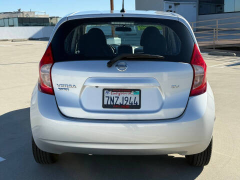 2016 Nissan Versa Note SV