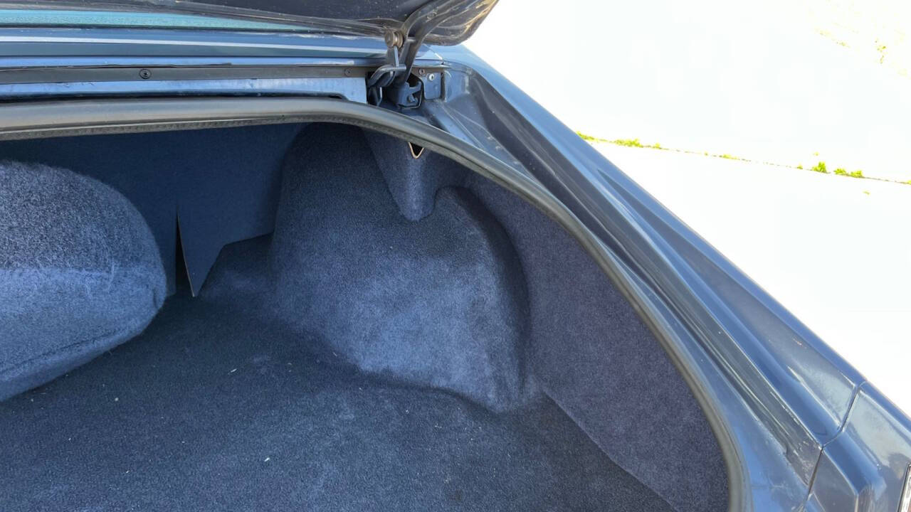 1984 Cadillac Eldorado 28