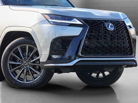 2025 Lexus LX 700h F SPORT Handling
