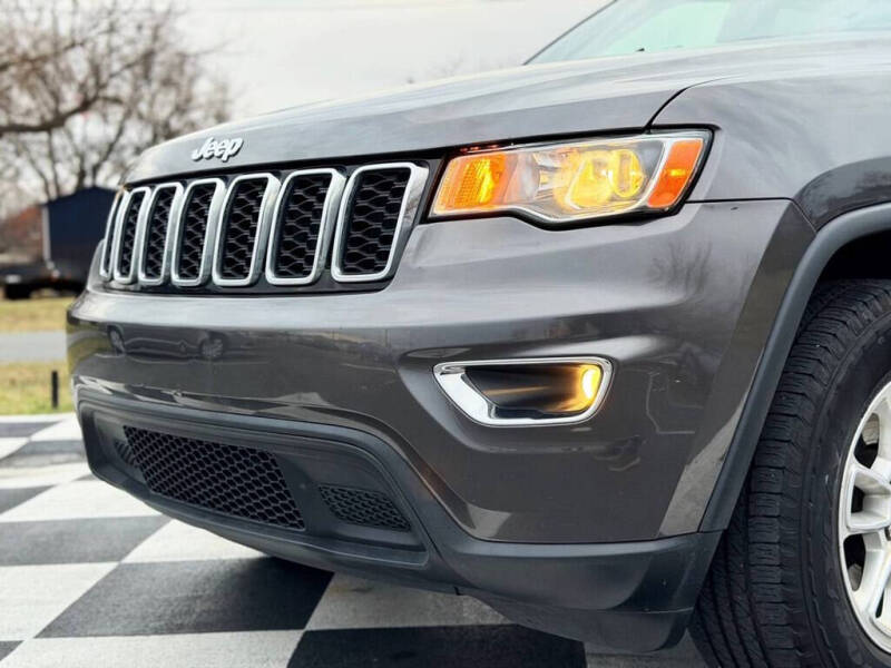 2019 Jeep Grand Cherokee Laredo