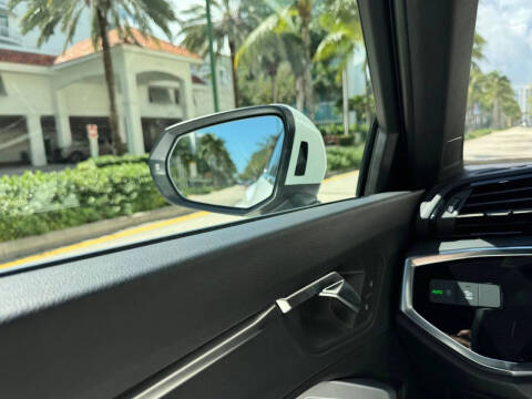 2025 Audi Q3 quattro S line Premium 45 TFSI