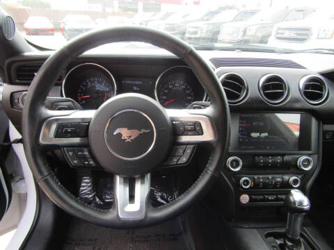 2015 Ford Mustang V6