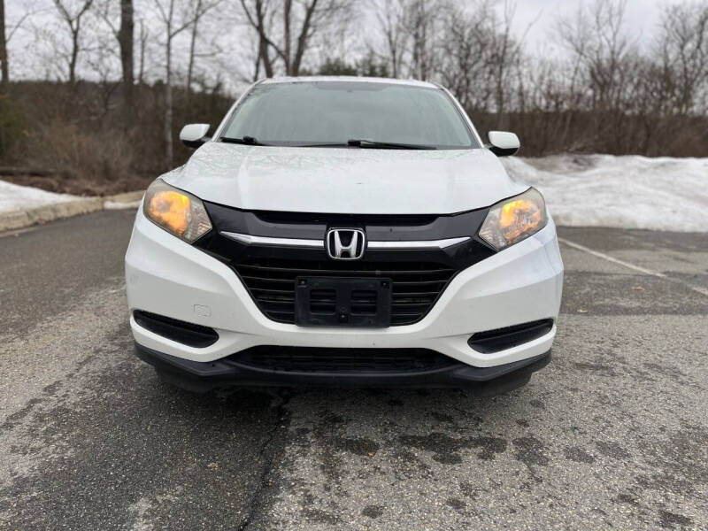 2017 Honda HR-V LX