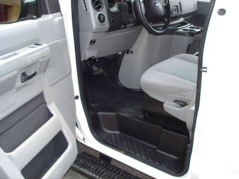 2013 Ford E-Series E-150