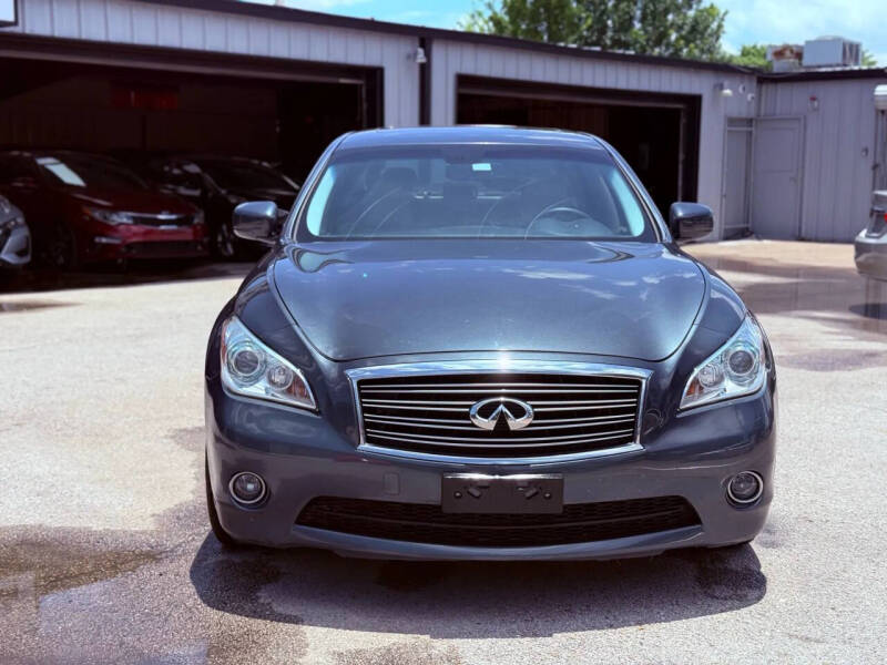 2012 Infiniti M37