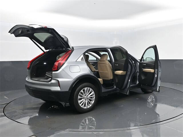 2024 Cadillac XT4 Luxury