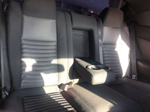 2012 Dodge Challenger SXT