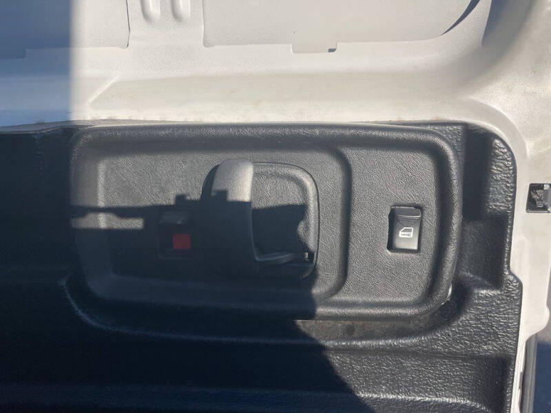 2024 GMC Savana 2500