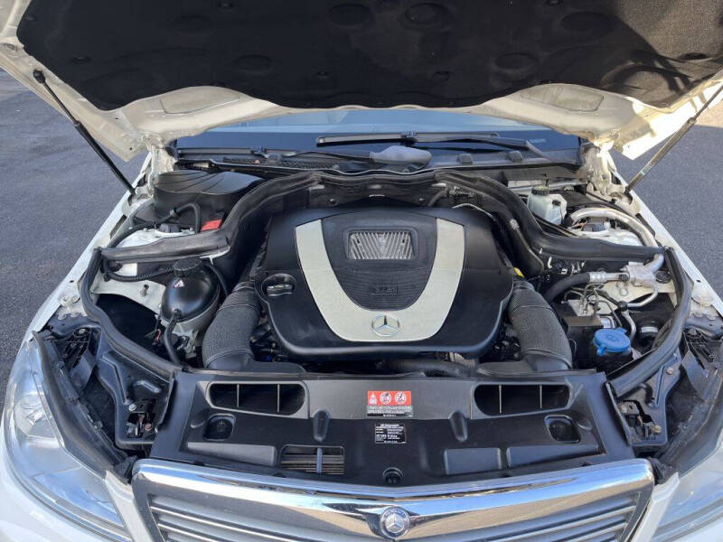 2012 Mercedes-Benz C-Class C 300 Luxury 4MATIC