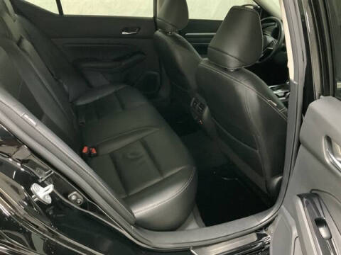 2022 Nissan Altima 2.5 SL