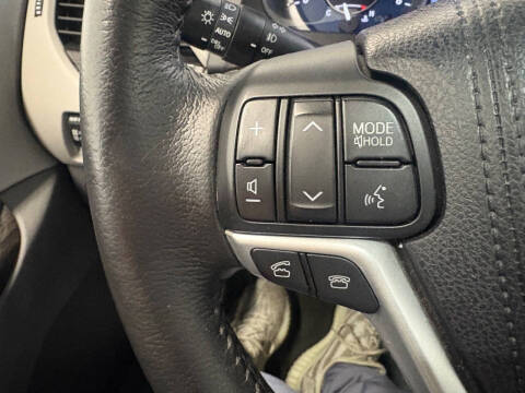 2016 Toyota Sienna XLE 7-Passenger