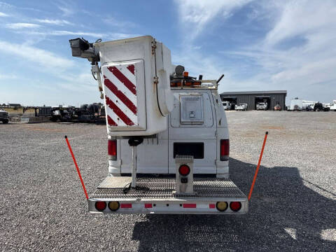 2012 Ford E-Series E-350 SD