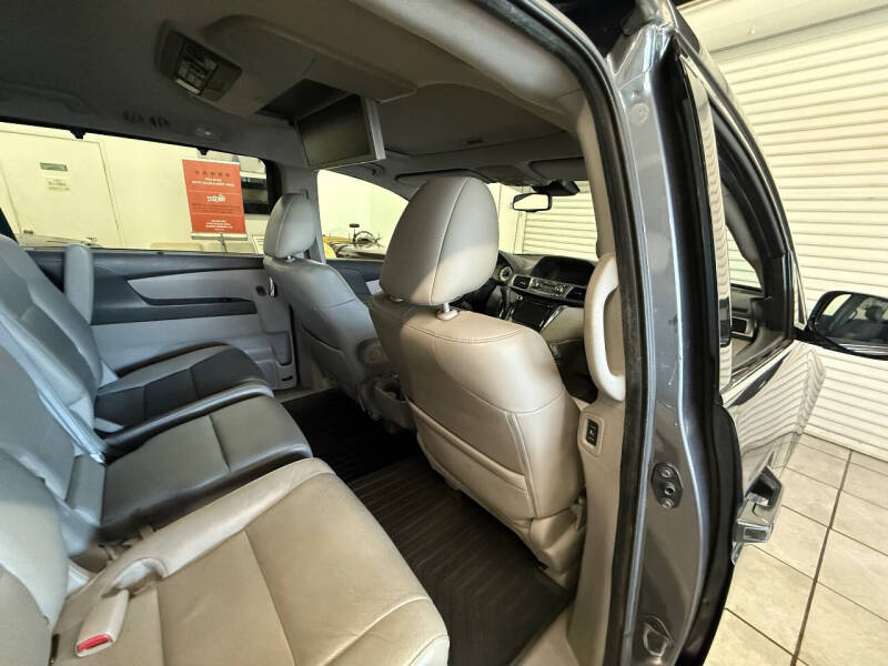 2014 Honda Odyssey Touring