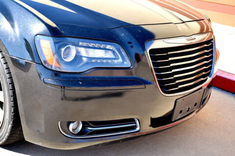 2015 Chrysler 300 Limited