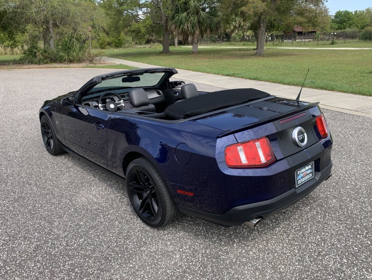2010 Ford Mustang 3