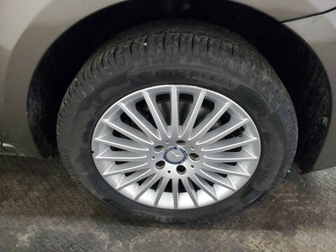 2017 Mercedes-Benz Metris Passenger