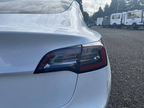 2021 Tesla Model 3 Standard Range Plus