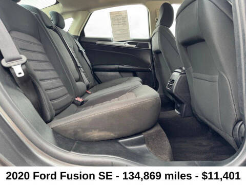 2020 Ford Fusion SE