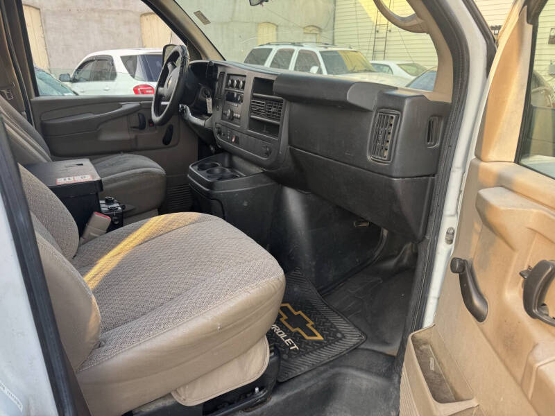 2011 Chevrolet Express 2500