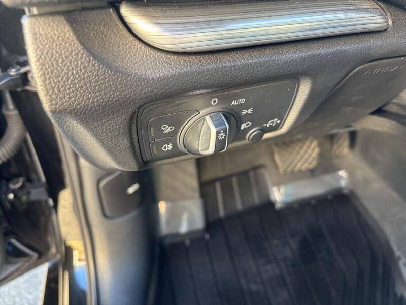 2020 Audi A3 quattro S line Premium 45 TFSI