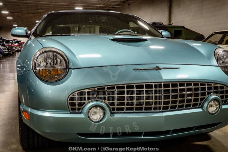 2002 Ford Thunderbird Deluxe