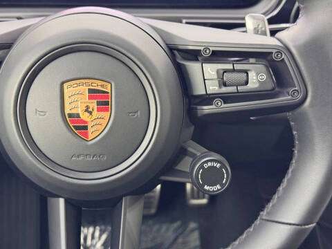 2025 Porsche Cayenne S