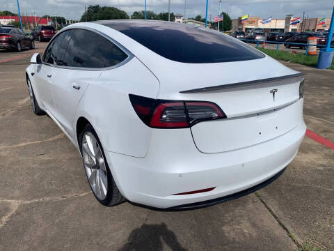 2018 Tesla Model 3 Long Range