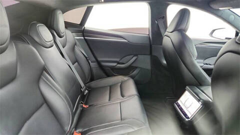 2023 Tesla Model S Plaid