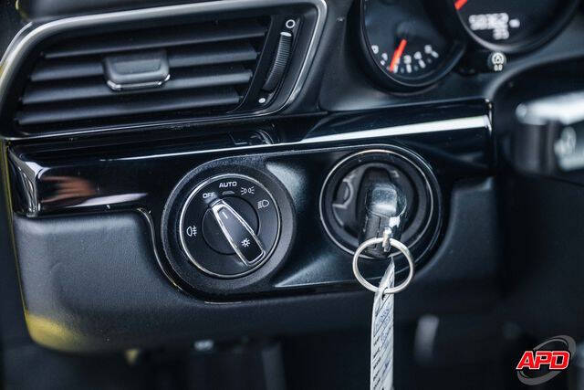 2018 Porsche 911 Carrera T