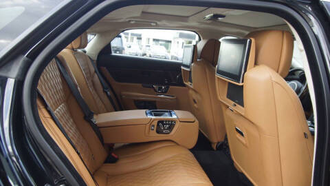 2016 Jaguar XJL Portfolio