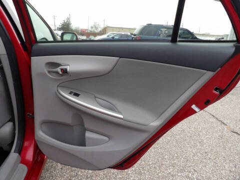 2012 Toyota Corolla LE