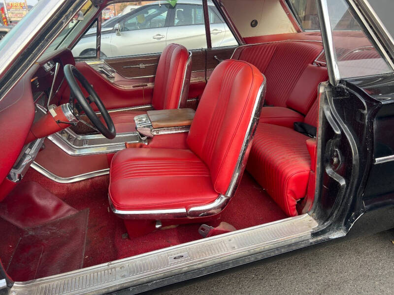 1965 Ford Thunderbird