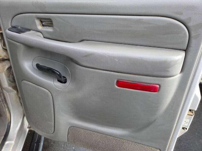 2005 GMC Sierra 2500HD