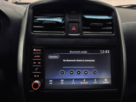 2019 Nissan Versa SV