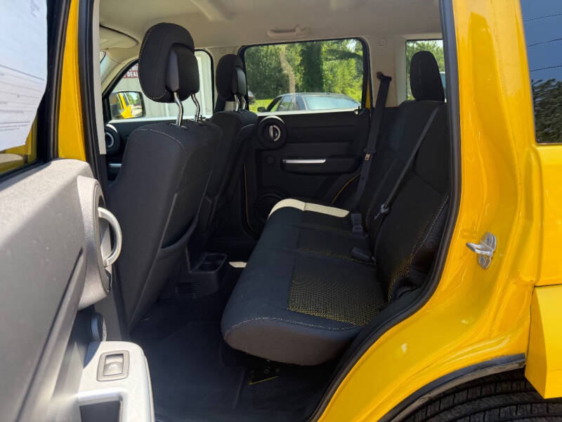 2011 Dodge Nitro Detonator