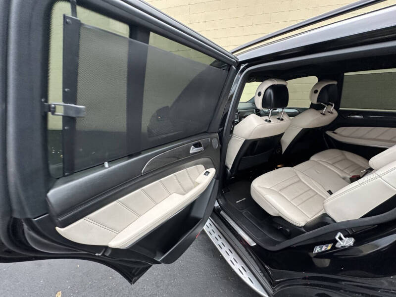 2017 Mercedes-Benz GLS AMG GLS 63