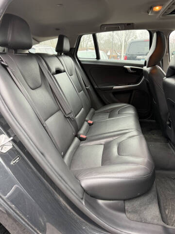 2015 Volvo V60 T5 Drive-E Premier