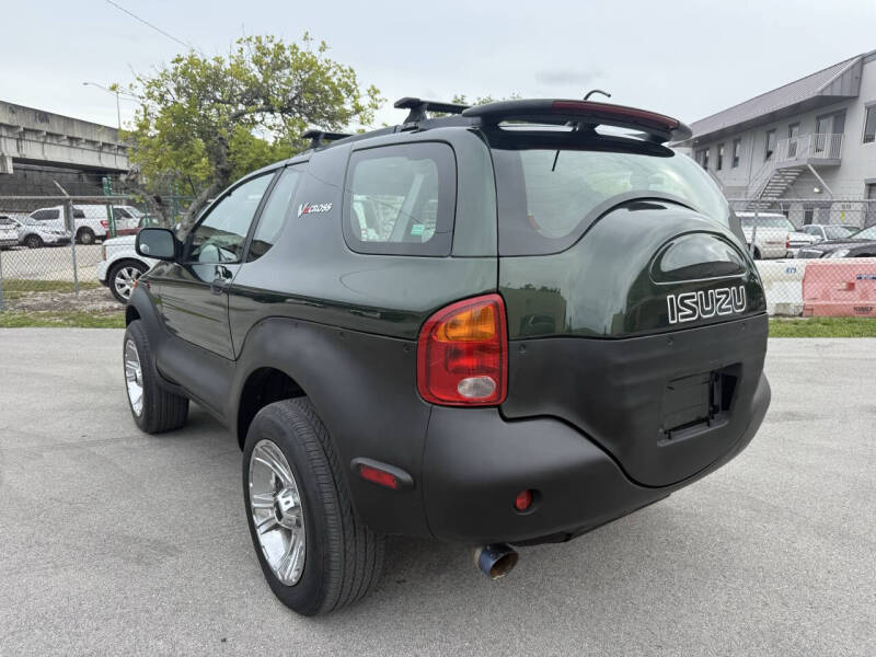 2000 Isuzu VehiCROSS
