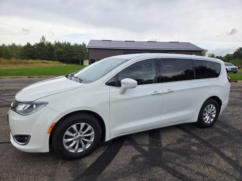 2018 Chrysler Pacifica Touring Plus