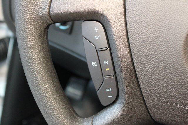 2025 Chevrolet Express 2500
