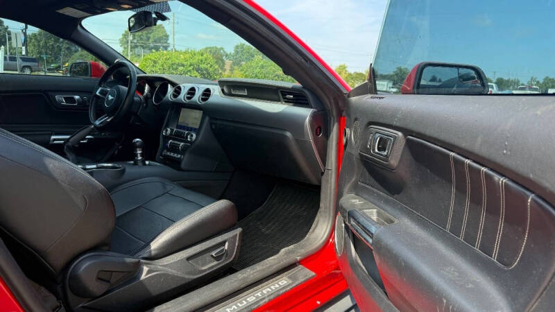 2019 Ford Mustang EcoBoost