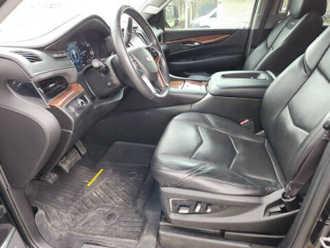 2017 Cadillac Escalade ESV Luxury