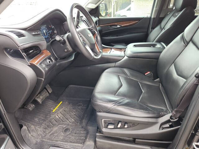 2017 Cadillac Escalade ESV Luxury