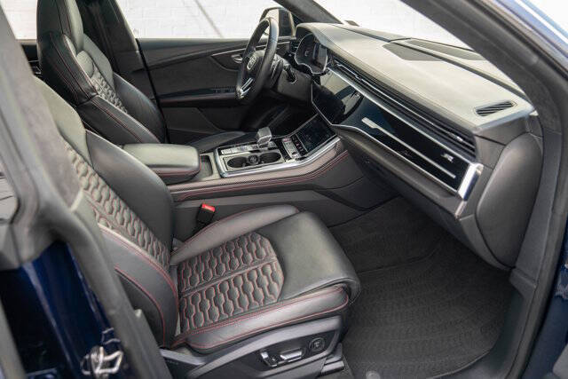 2020 Audi RS Q8 42
