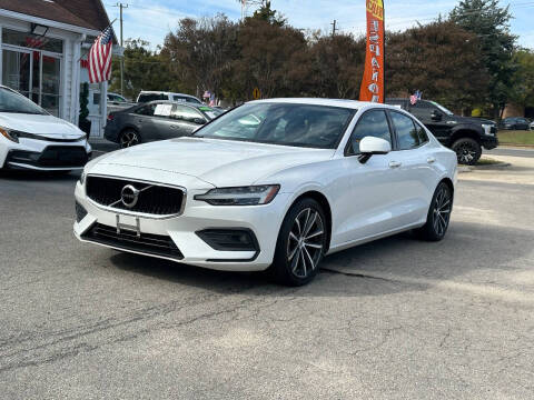 2021 Volvo S60 T6 Momentum