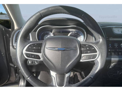 2018 Chrysler 300 Touring L