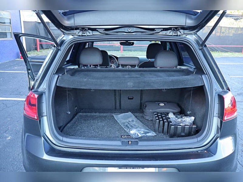 2017 Volkswagen Golf GTI Autobahn